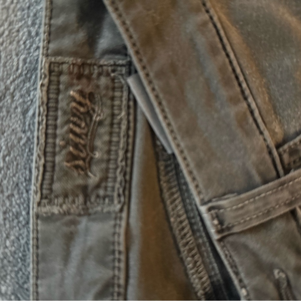 Women's Skinny Jeans in Dark Gray